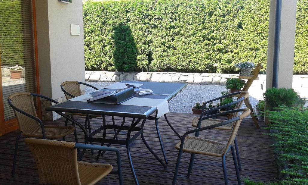Família Apartmanház Keszthely Esterno foto