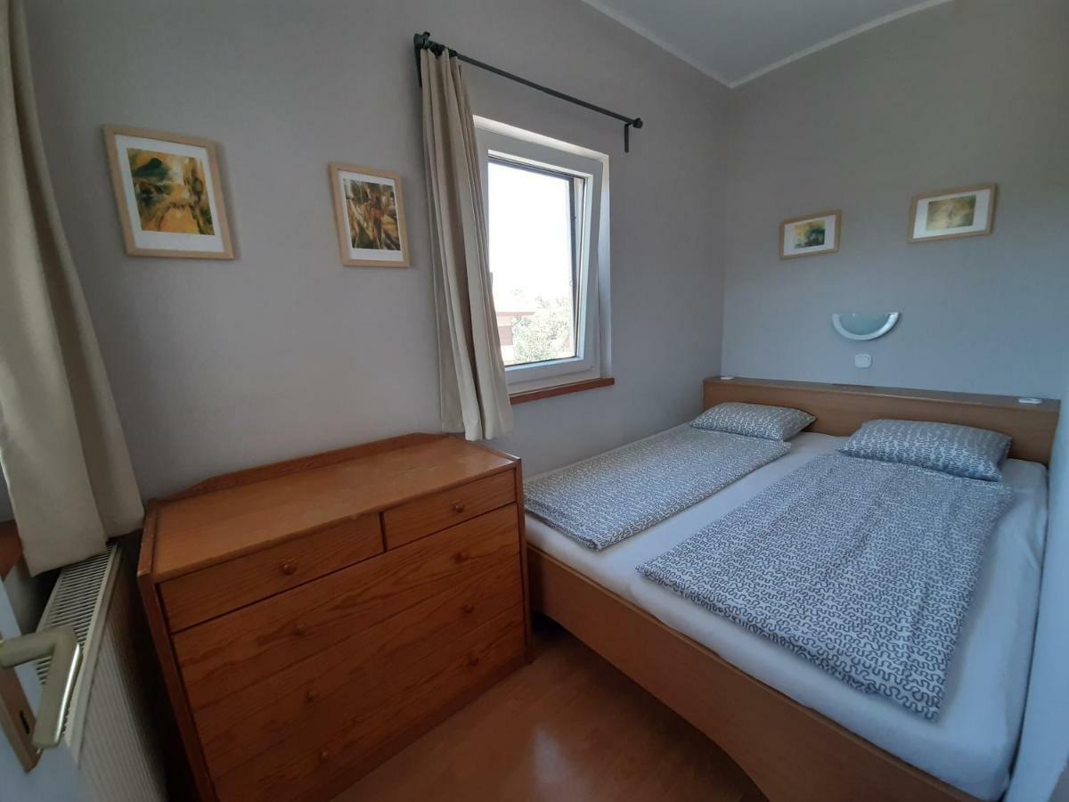 Família Apartmanház Keszthely Esterno foto