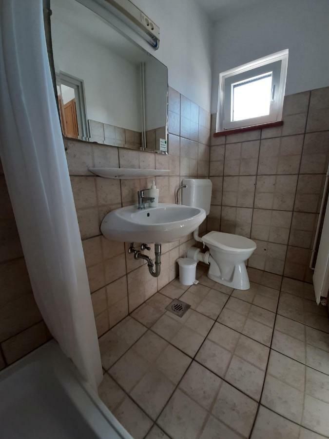 Família Apartmanház Keszthely Esterno foto