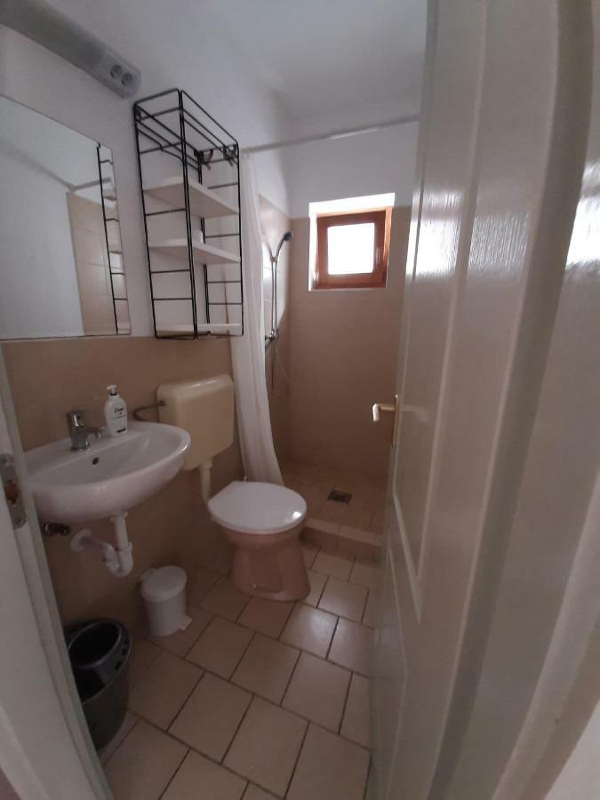 Família Apartmanház Keszthely Esterno foto